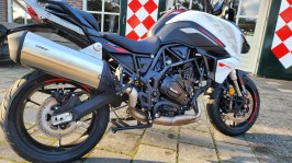 middenbok Benelli TRK702 (4)